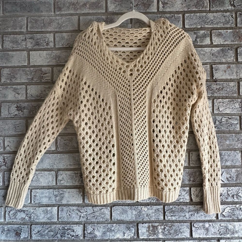 Urban Outfitters Crochet Sweatshirt Hoodie Ecote